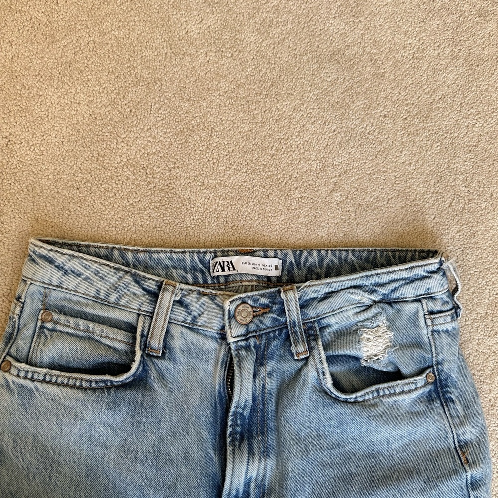 Zara Light Blue Flare Jeans - Picture 3 of 4